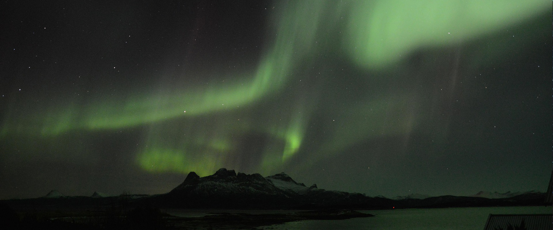 Magnetismus, krystaly a kameny z hvězd